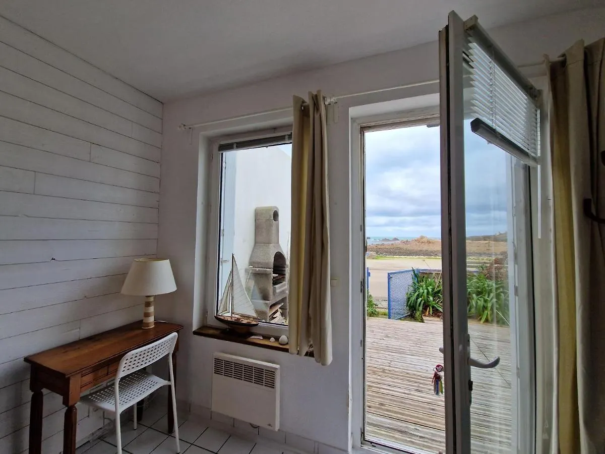 Apartment In Top Location With Fantastic Sea View, Primel, Plougasnou 0*,