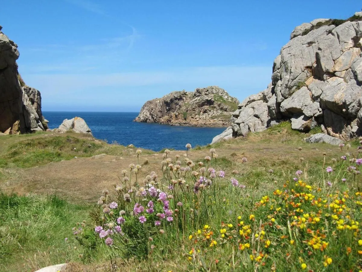 Apartment In Top Location With Fantastic Sea View, Primel, Plougasnou